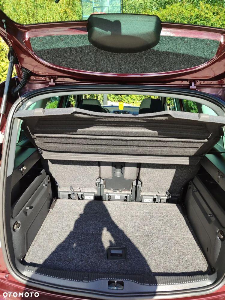 Skoda Roomster 1.2 TSI Elegance PLUS EDITION - 9