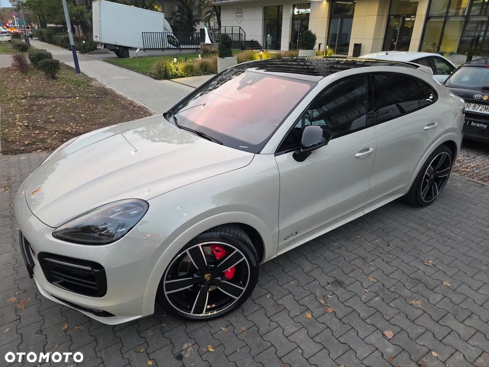 Porsche Cayenne GTS - 17