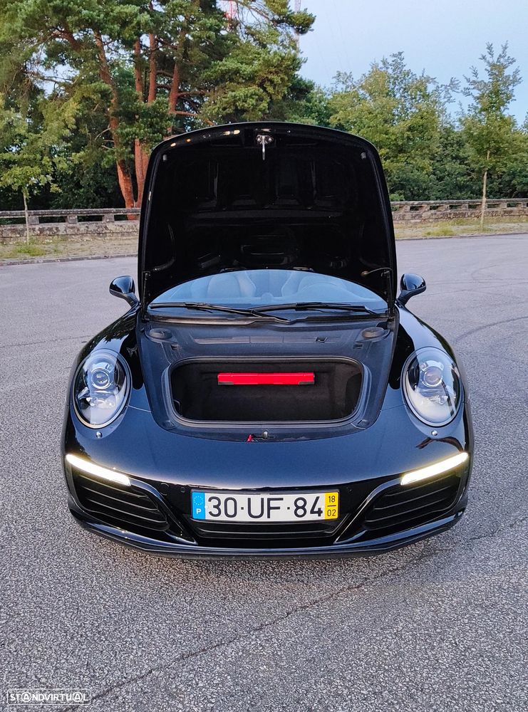 Porsche 911 Série F - 10