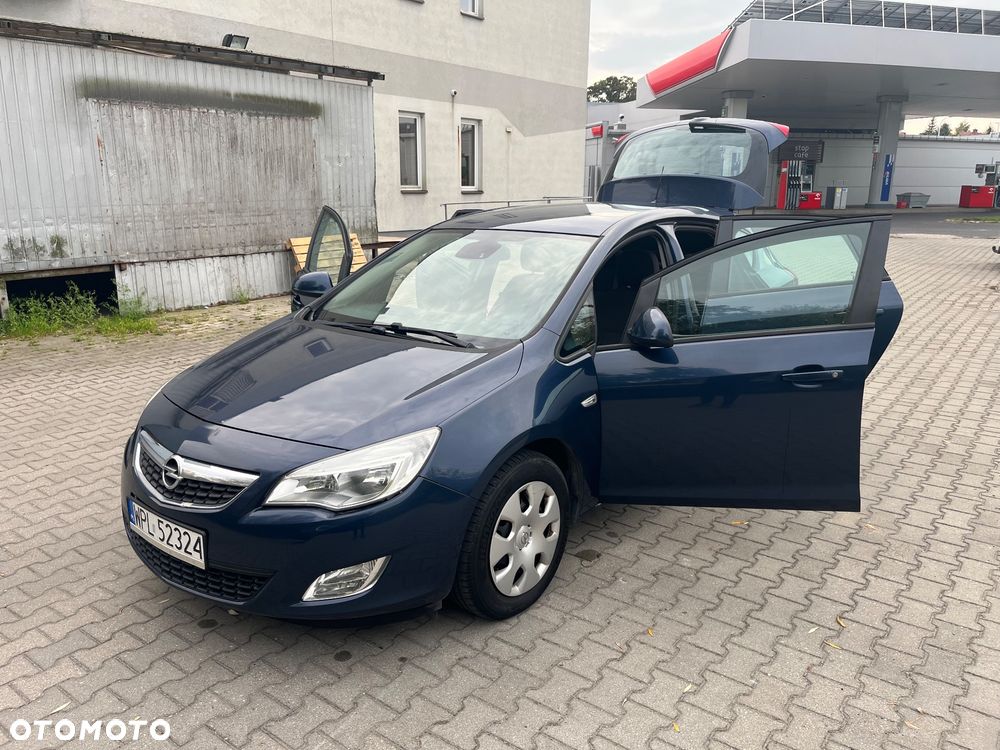 Opel Astra - 16