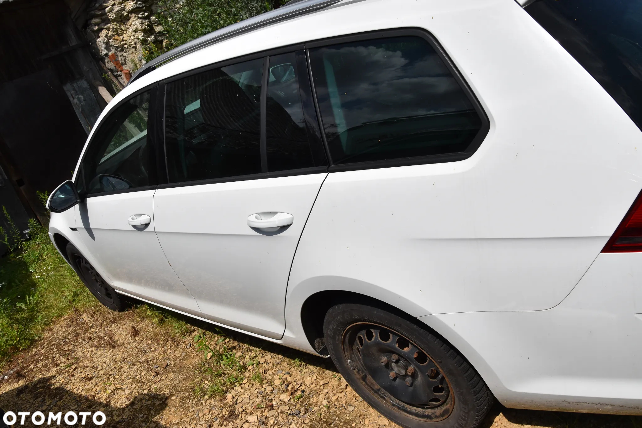 Volkswagen Golf 2.0 TDI BlueMotion Technology DSG Lounge - 6