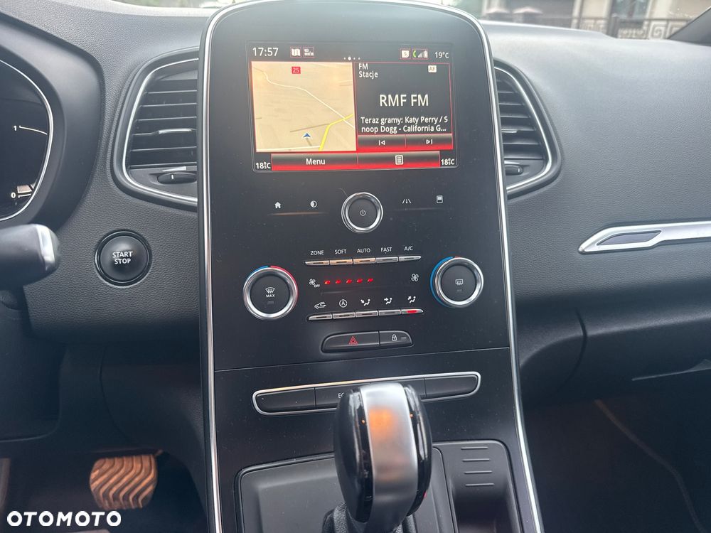 Renault Grand Scenic TCe 140 GPF EDC BUSINESS EDITION - 16