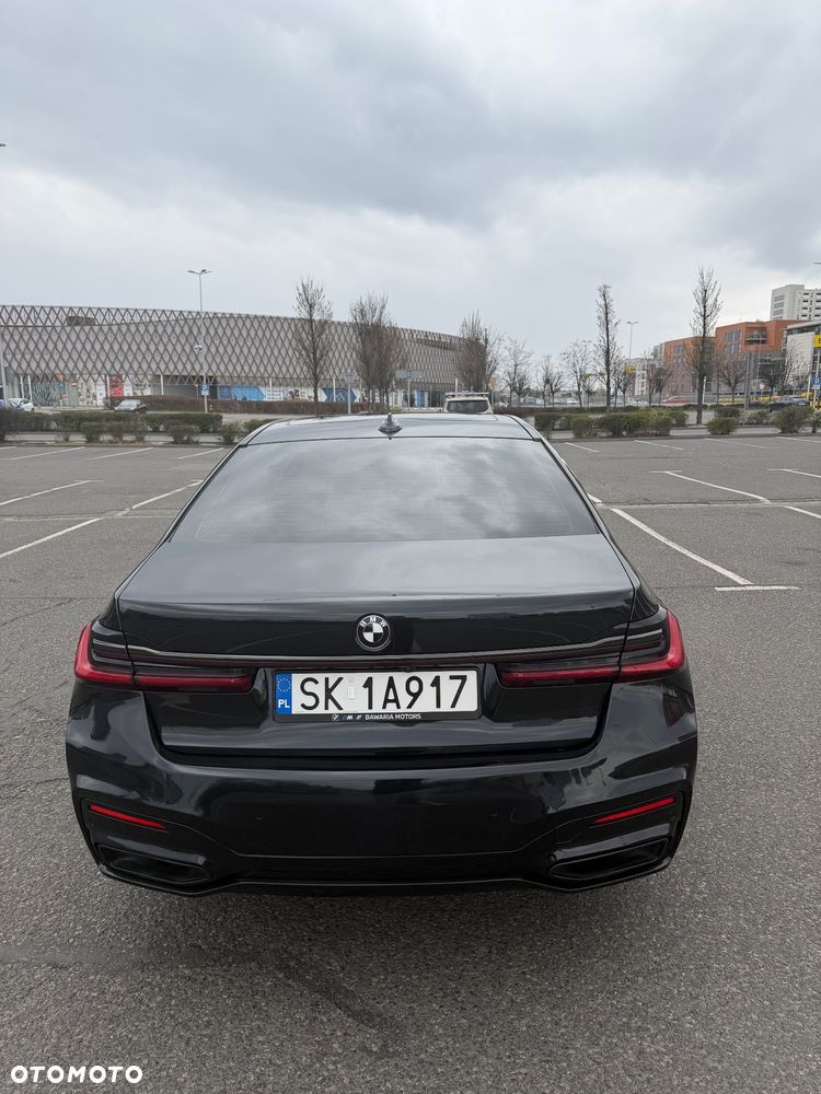 BMW Seria 7 740Li sport - 2