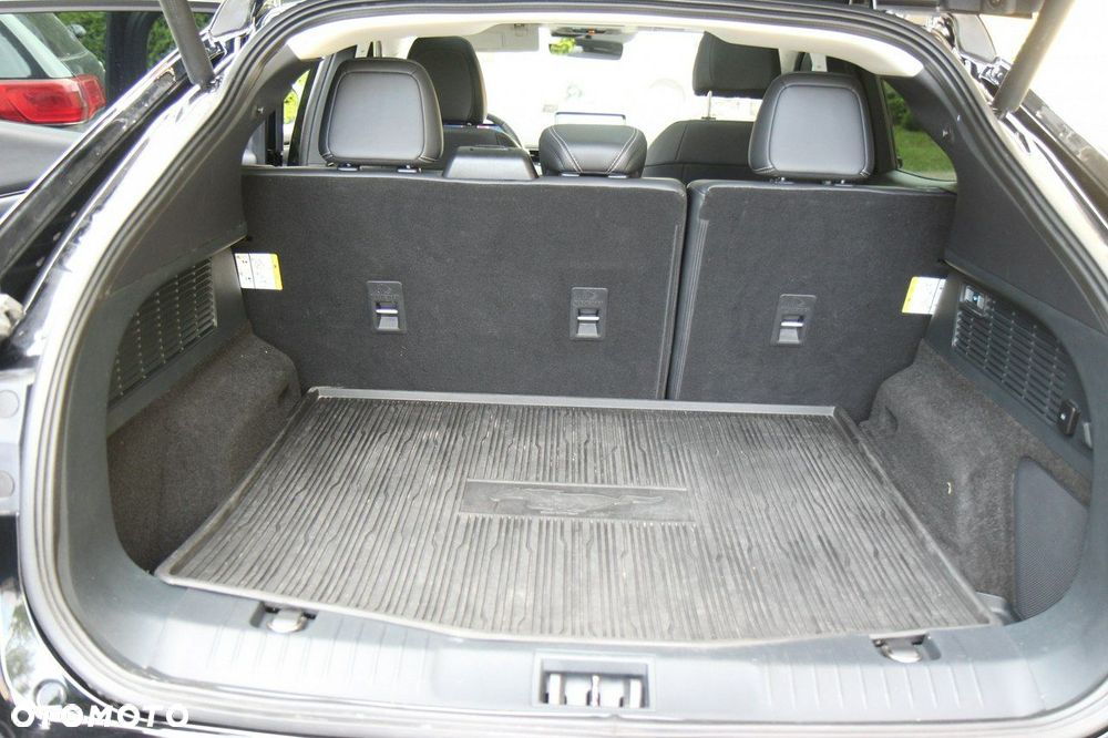 Ford Mustang Mach-E - 36