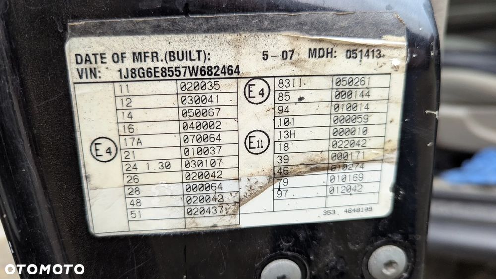 Jeep Cherokee 2.8 CRD Sport - 10