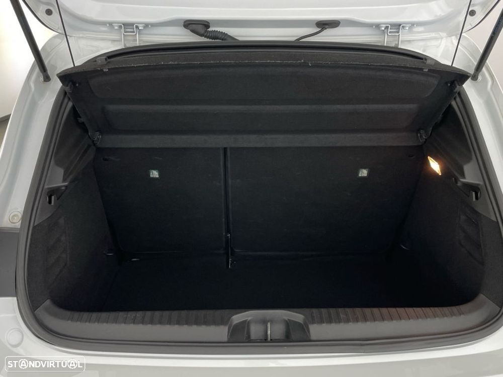 Renault Clio 1.0 TCe Evolution Bi-Fuel — fotografia 13