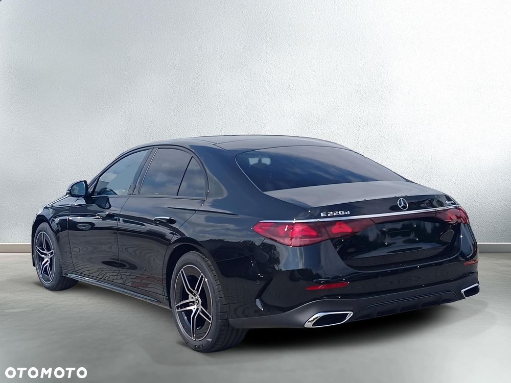Mercedes-Benz Klasa E 220 d mHEV 4-Matic AMG 9G-Tronic - 6