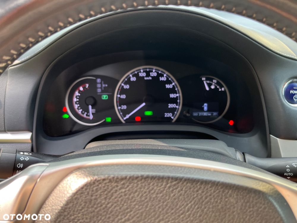 Lexus CT 200h Classic - 9