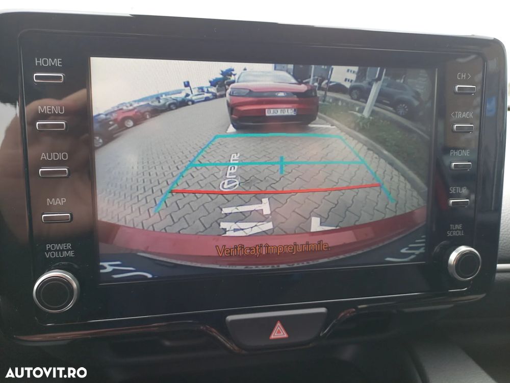 Toyota Yaris 1.5 VVT-i HSD Dynamic - 24