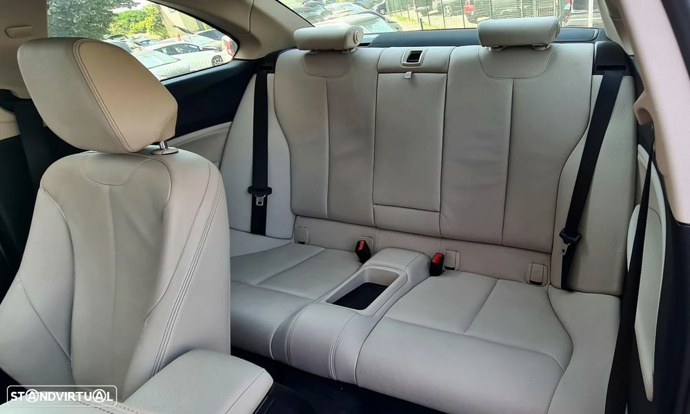 BMW 220 Gran Coupé - 12