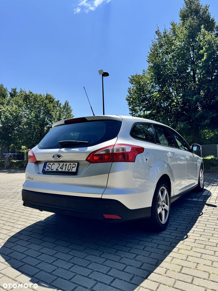 Ford Focus 1.6 TDCi DPF Trend - 6