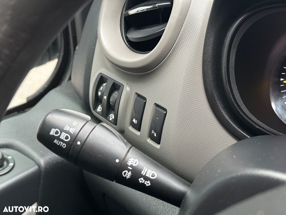 Renault Trafic - 22
