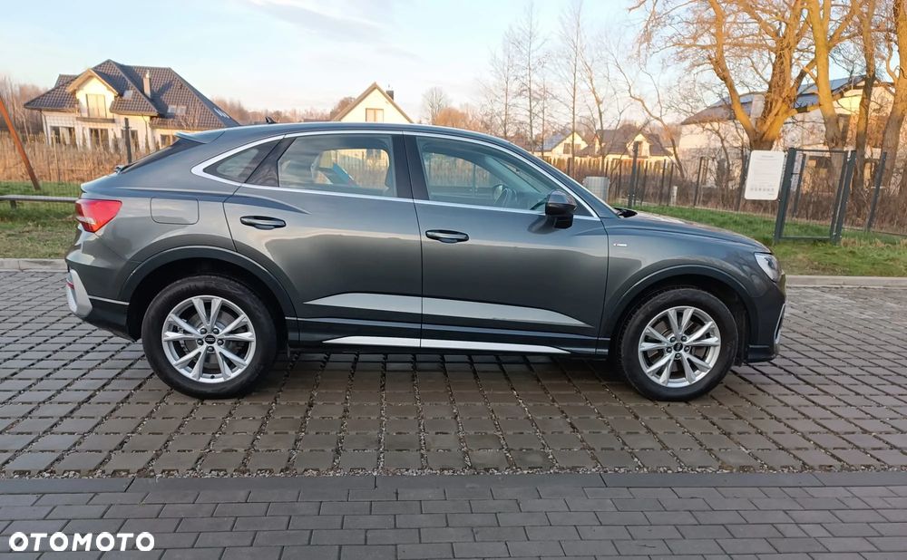 Audi Q3 Sportback - 10