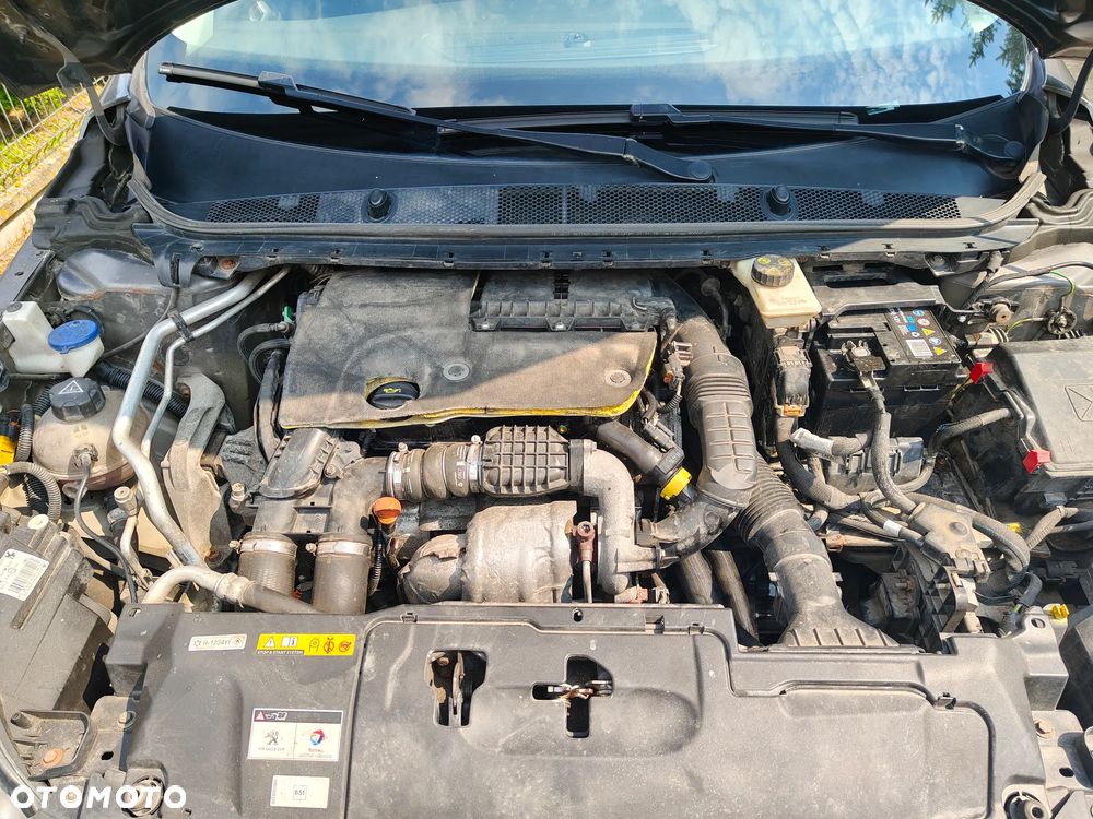 Peugeot 308 1.6 BlueHDi Style S&S - 11