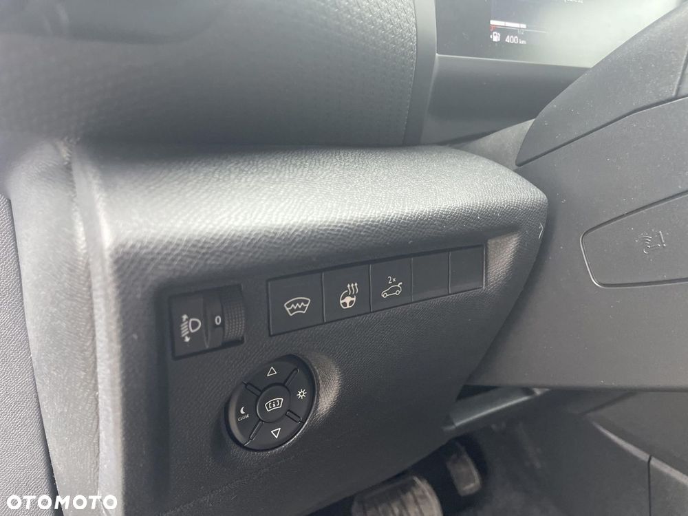 Citroën C4X 1.2 mHEV Max eDCT6 - 12