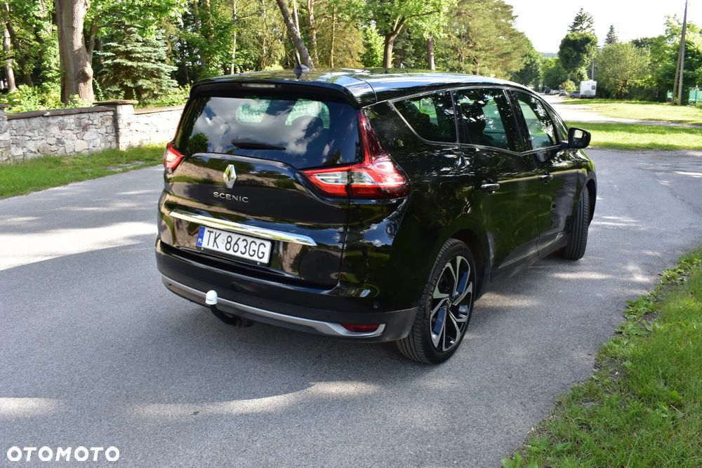 Renault Grand Scenic - 21