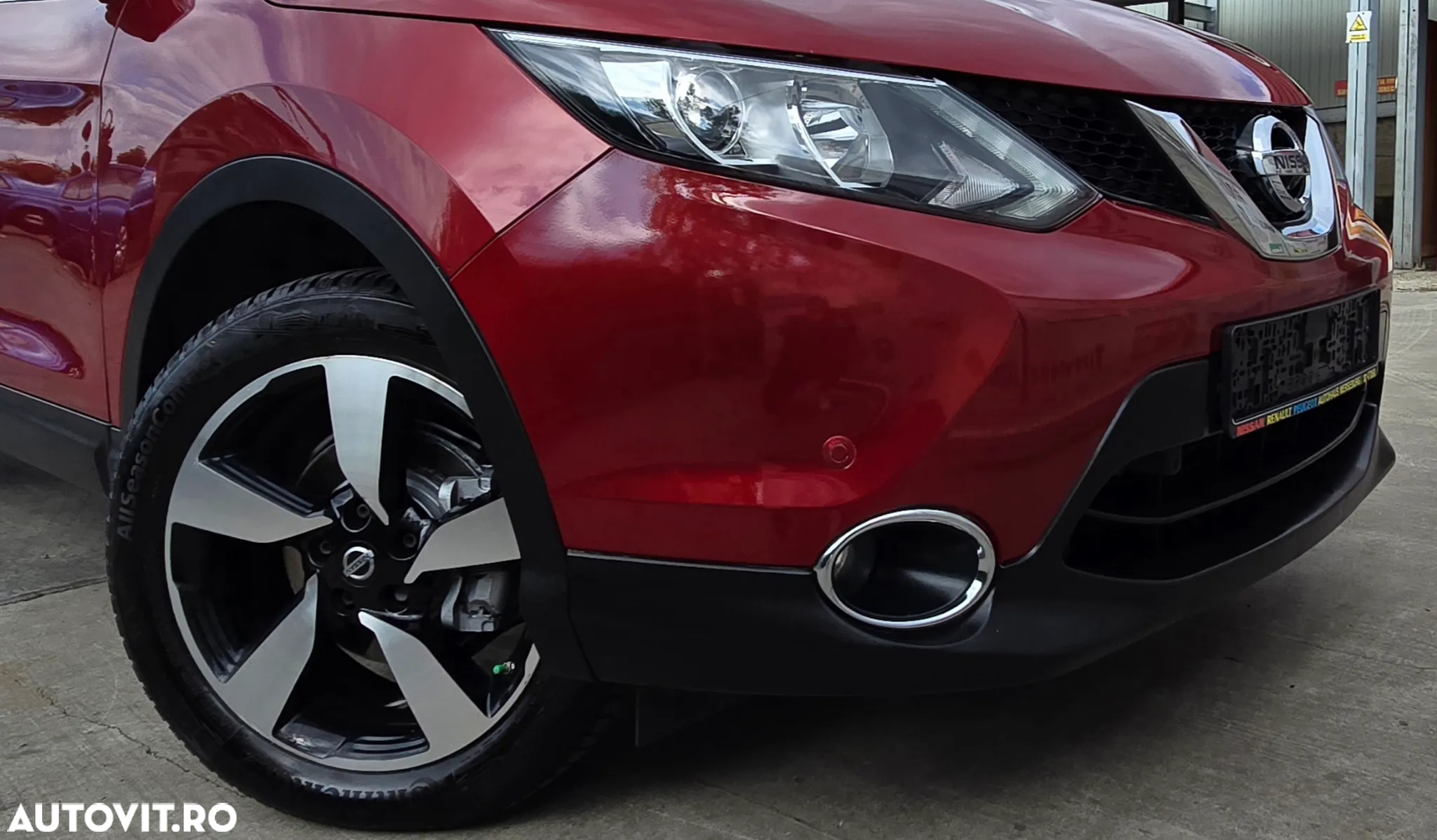 Nissan Qashqai 1.6 DCI ALL-MODE 4x4i N-Connecta - 34