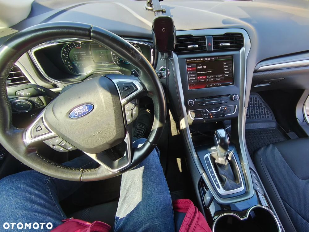 Ford Mondeo 2.0 TDCi Titanium PowerShift - 16