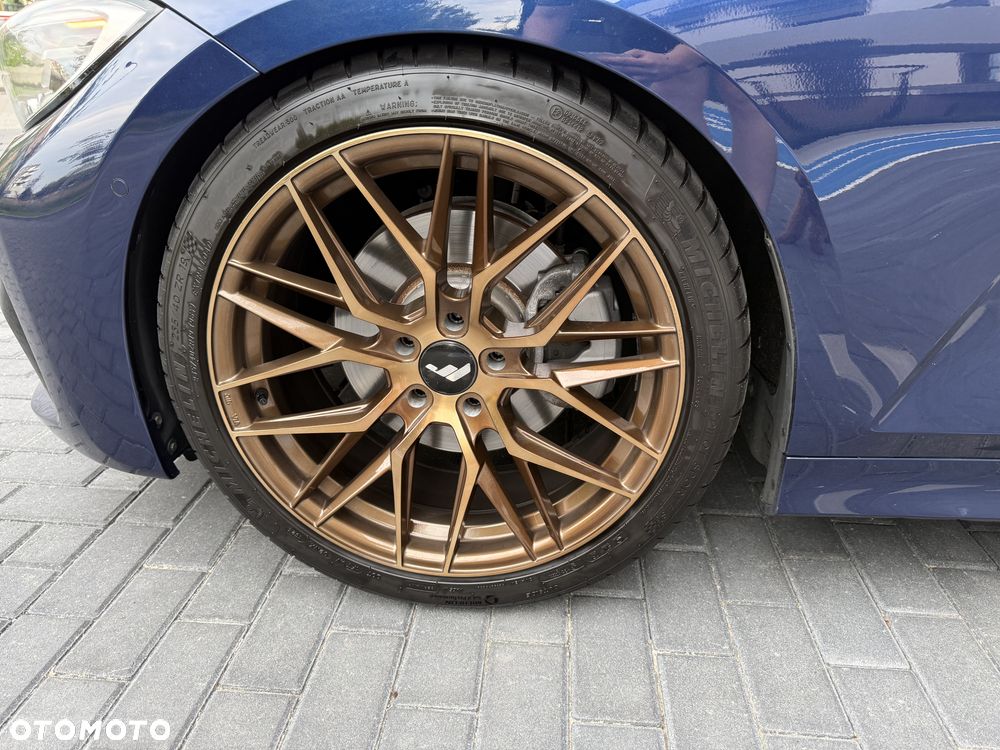 BMW Seria 3 330i M Sport sport - 12