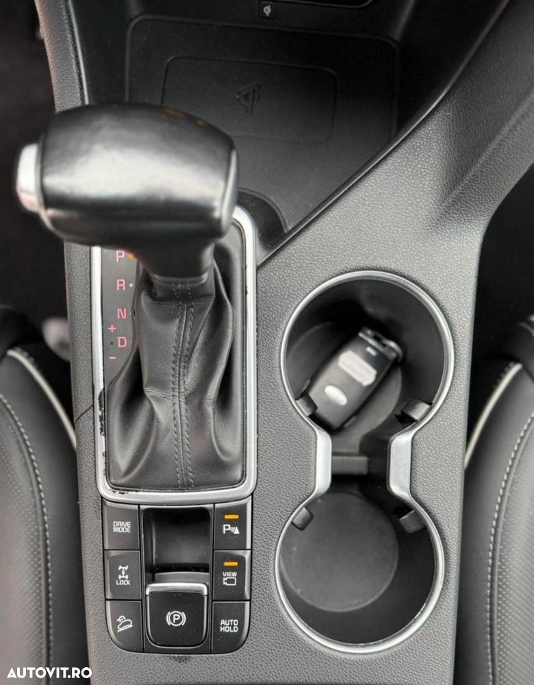 Kia Sportage 2.0 DSL 8AT HP 4x4 GT Line - 29