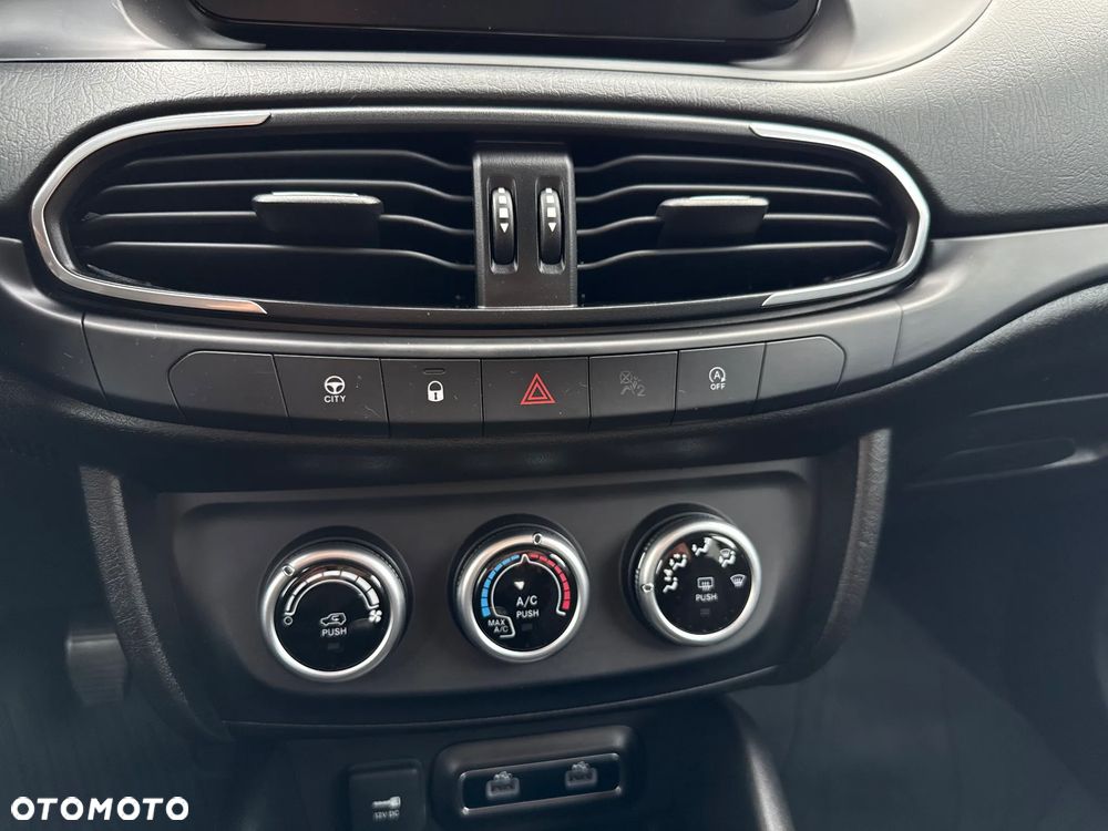 Fiat Tipo - 24