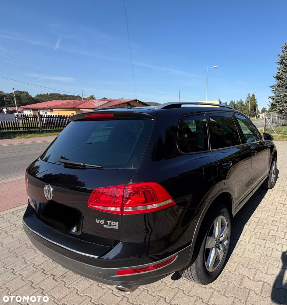 Volkswagen Touareg - 17