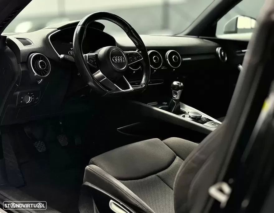 Audi TT Coupé 2.0 TDI - 8