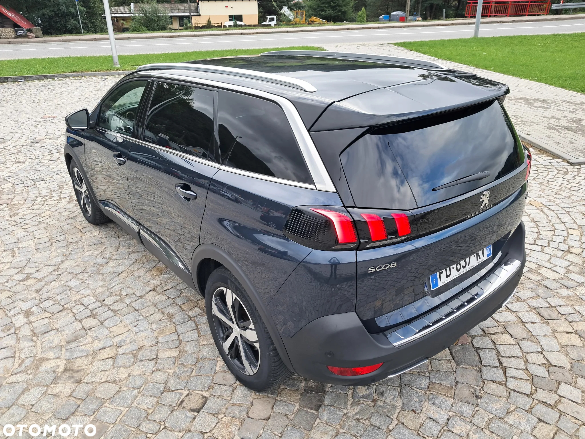 Peugeot 5008 2.0 BlueHDI GT S&S EAT8 - 5