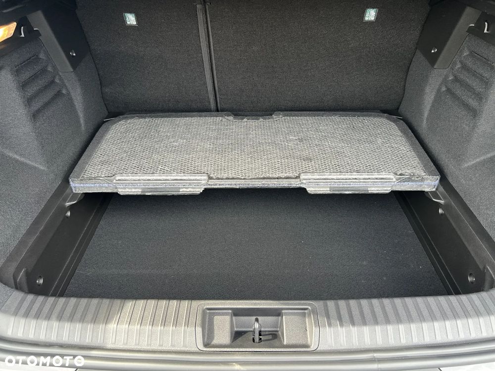 Mitsubishi Grandis 1.3T mHEV Intense Style Cold DCT - 24