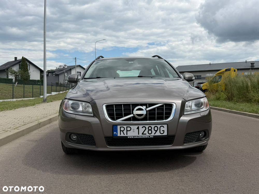 Volvo V70 - 4