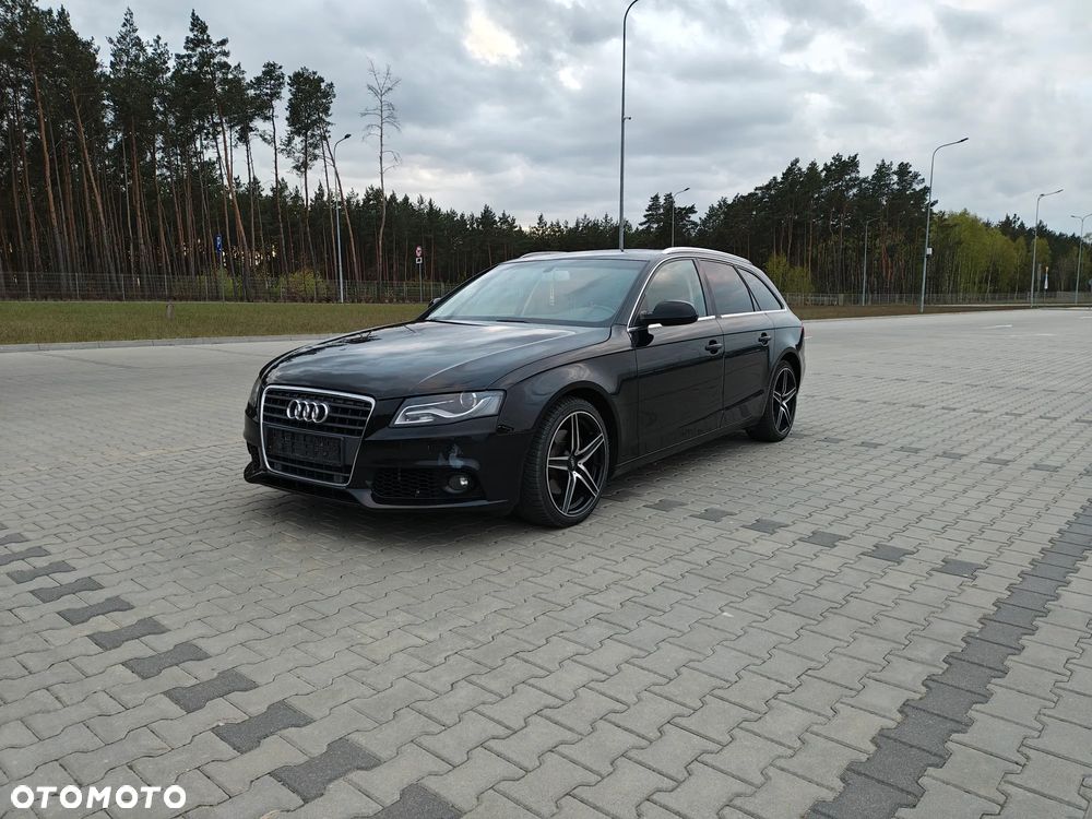 Audi A4 Avant - 4