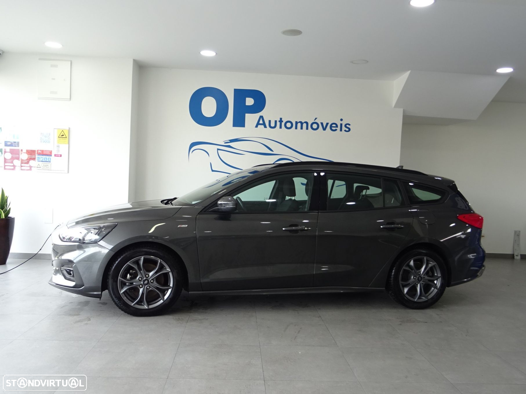 Ford Focus SW 1.5 TDCi EcoBlue ST-Line Aut. - 2