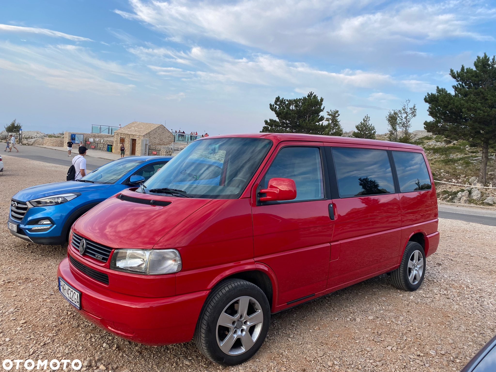 Volkswagen Caravelle - 3