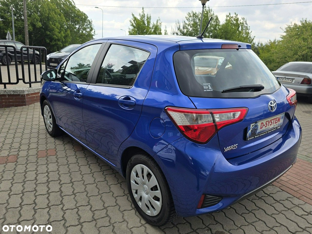 Toyota Yaris - 17
