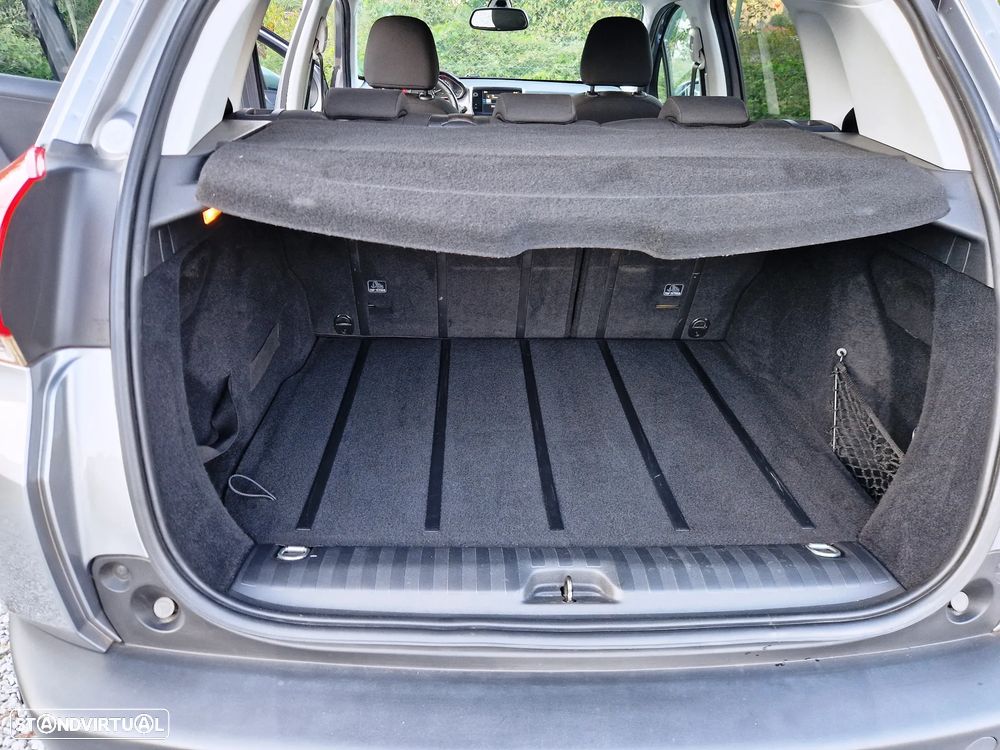 Peugeot 2008 1.2 PureTech Style - 15