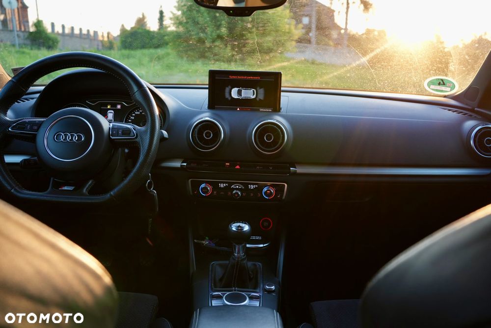 Audi A3 Sportback 1.8 TFSI Attraction - 21