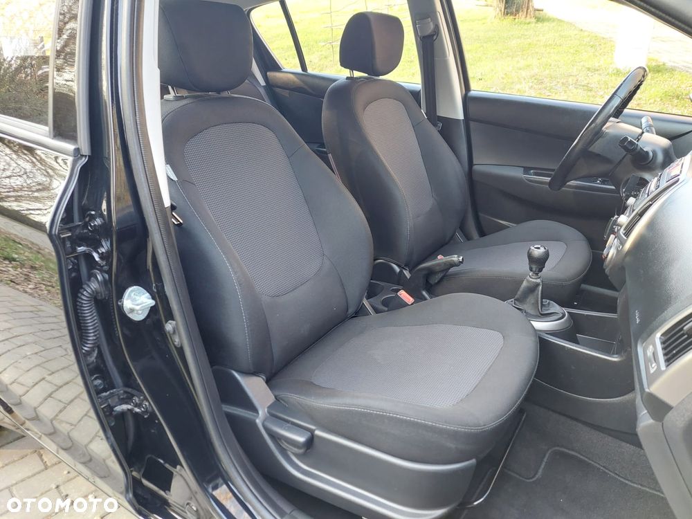 Hyundai i20 1.25 Wersja Jubileuszowa - 26