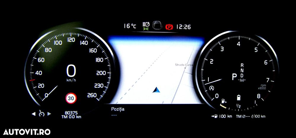 Volvo XC 60 B4 MHEV AT8 FWD Momentum Pro - 6