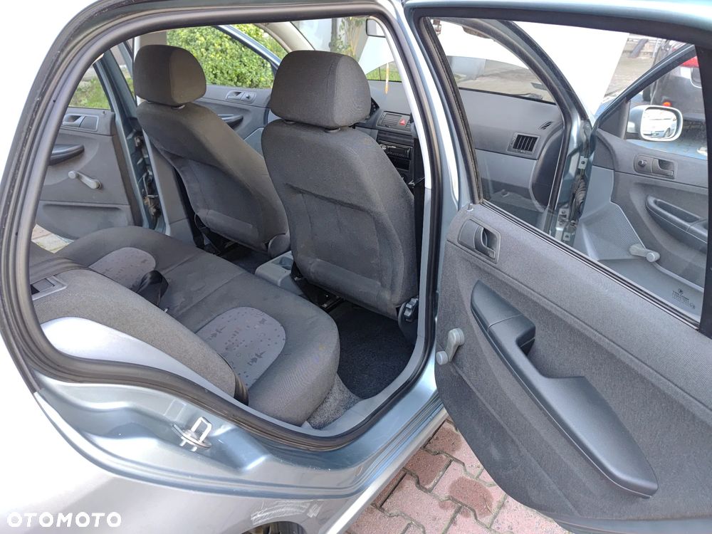 Skoda Fabia - 17
