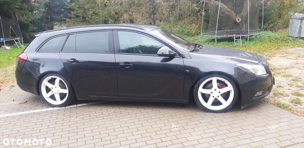 Opel Insignia - 1