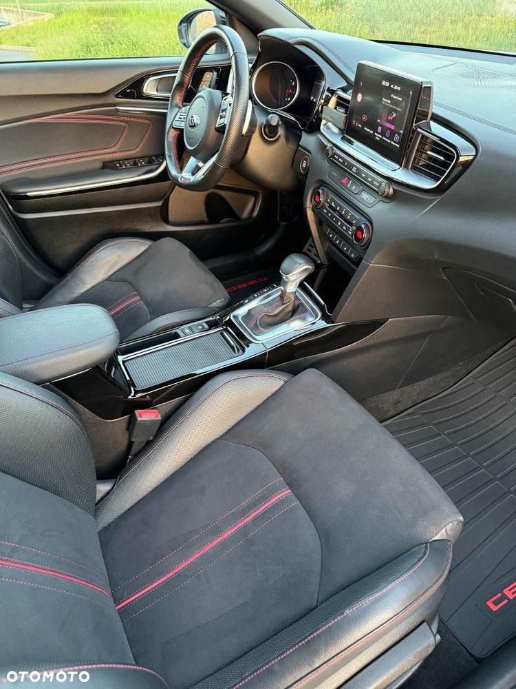 Kia ProCeed - 7
