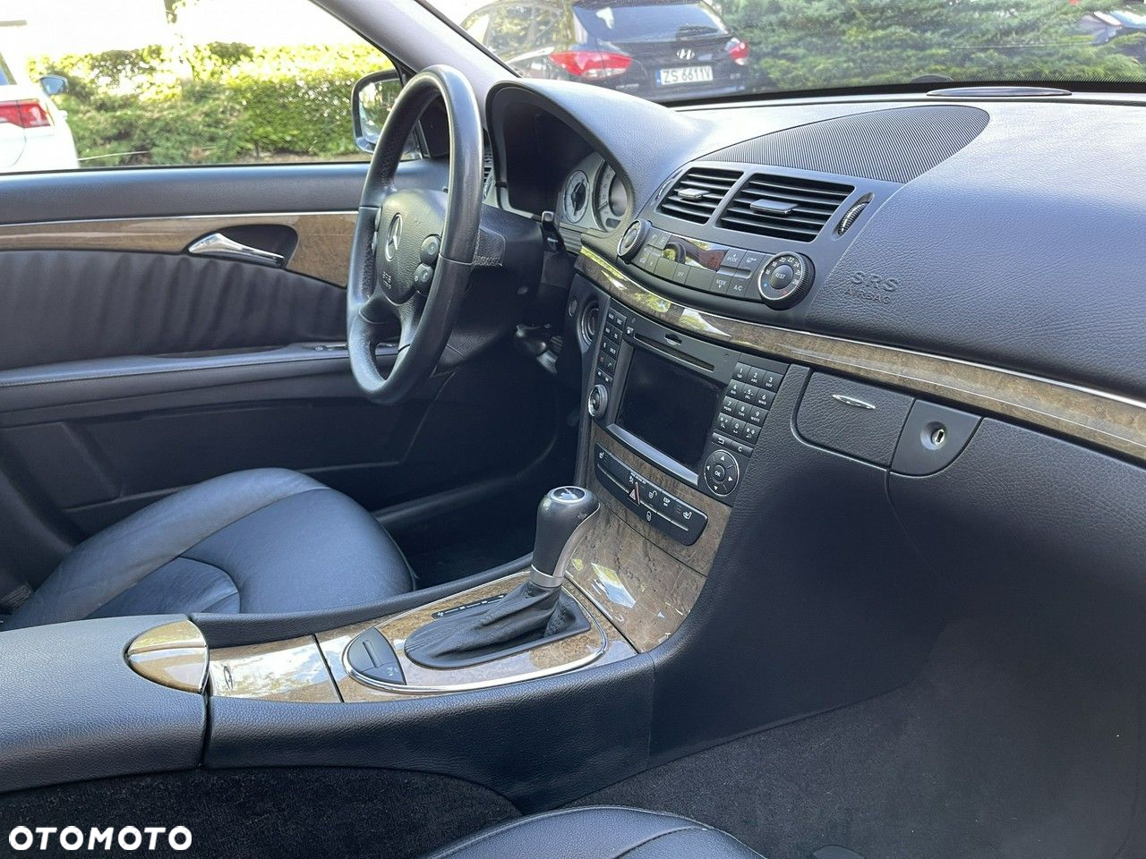 Mercedes-Benz Klasa E - 34