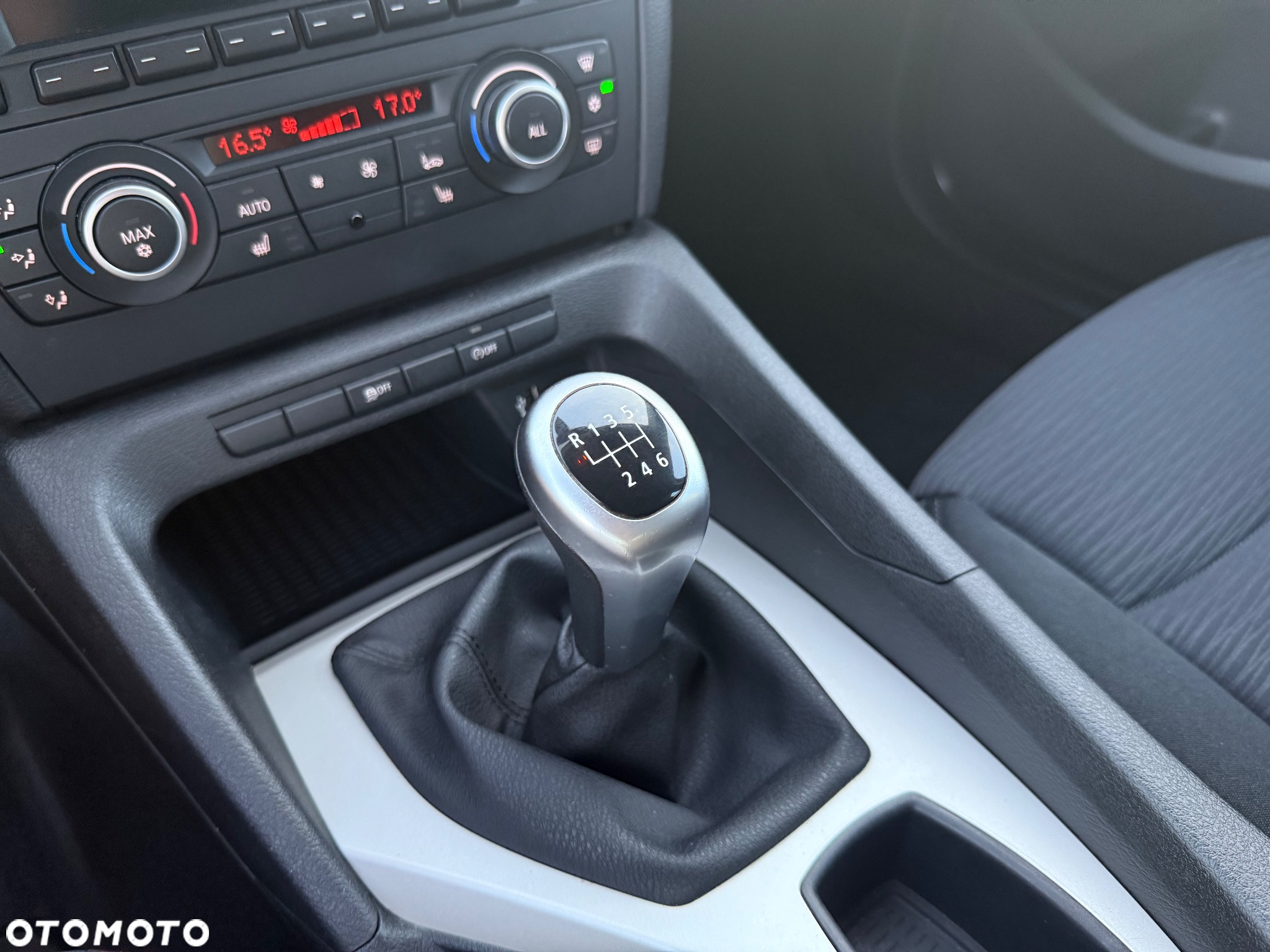 BMW X1 sDrive20d - 15