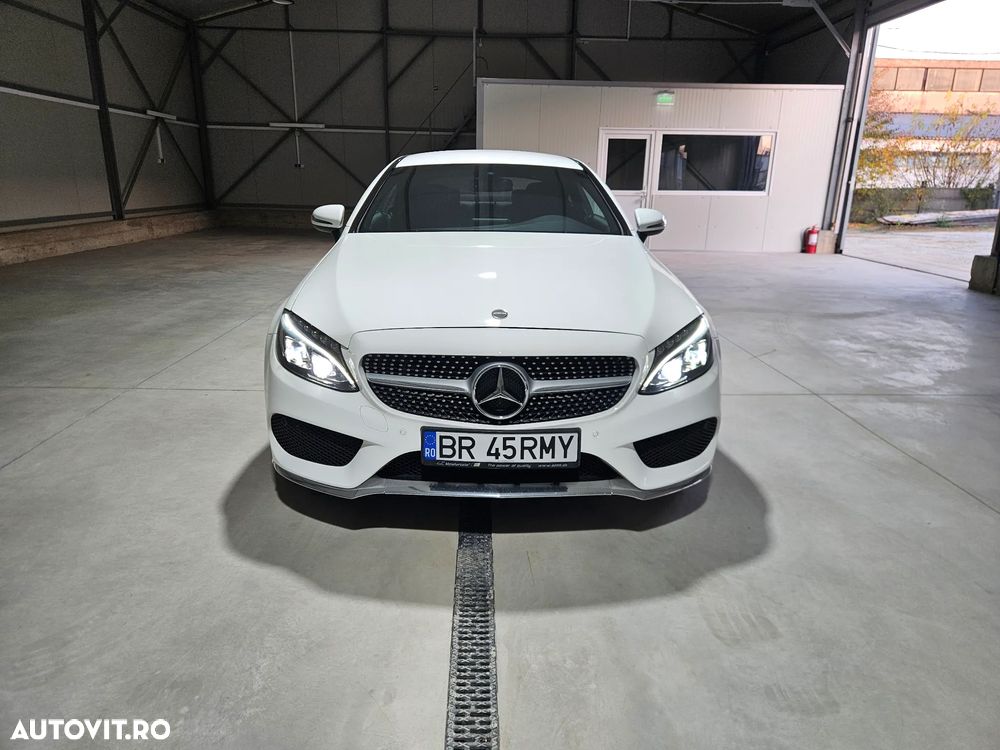 Mercedes-Benz C 180 Coupe 7G-TRONIC AMG Line - 13