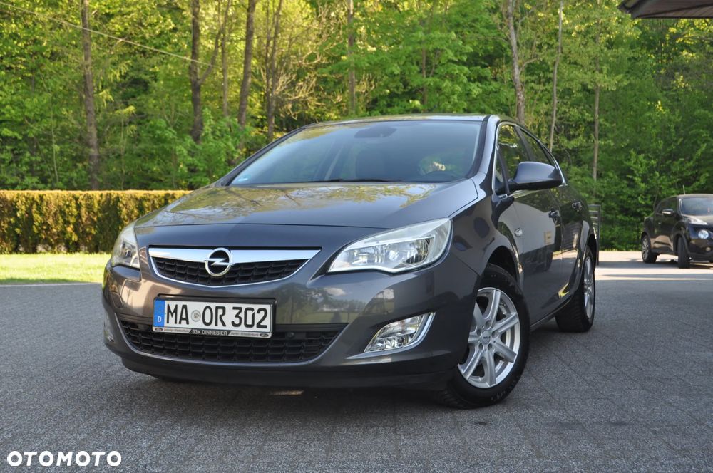 Opel Astra 1.4 Turbo Cosmo - 7