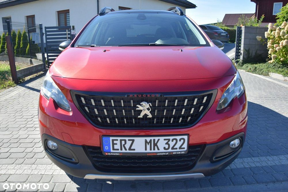 Peugeot 2008 1.2 Pure Tech Allure S&S - 7