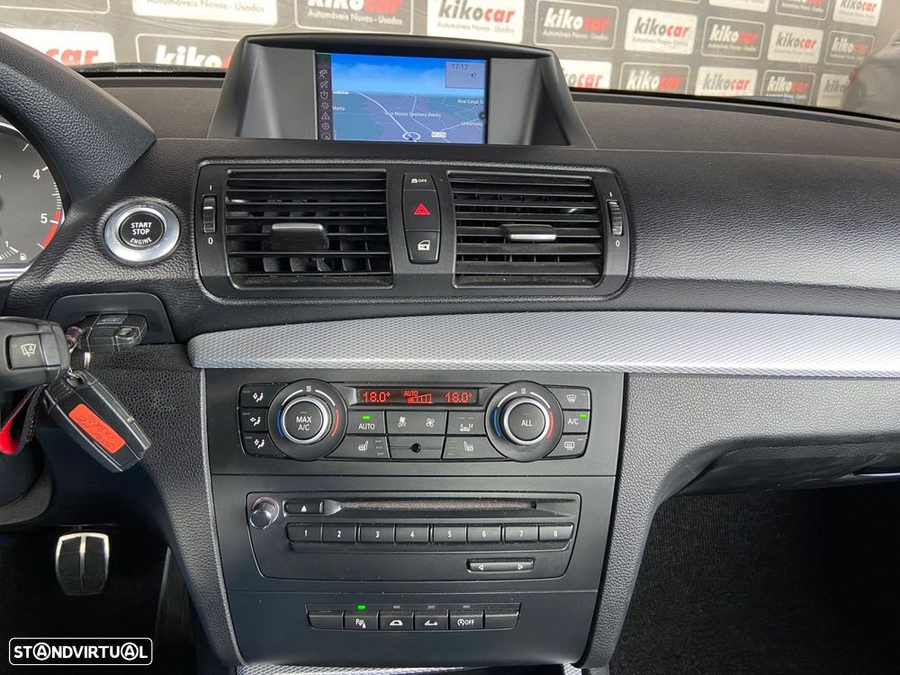 BMW 118 d Cabrio Limited Edition Lifestyle c/ M Sport Pack - 16