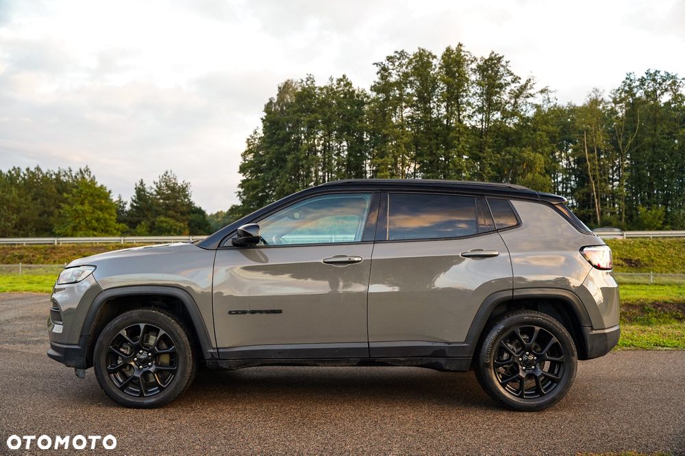 Jeep Compass - 8