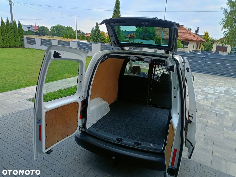 Volkswagen CADDY - 17