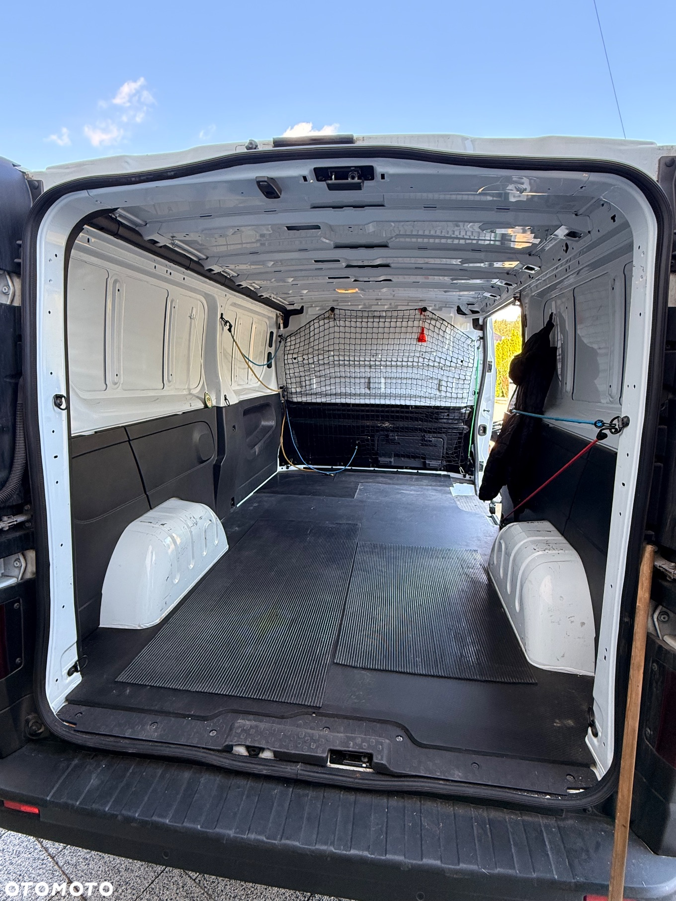 Renault Trafic 2.0 dCi MR`19 E6d 3.1t - 12